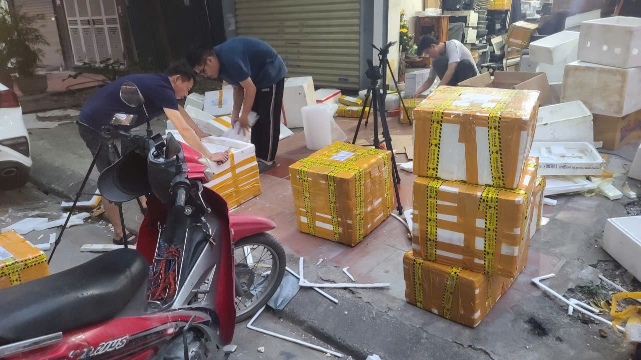Đóng gói máy gửi tỉnh
