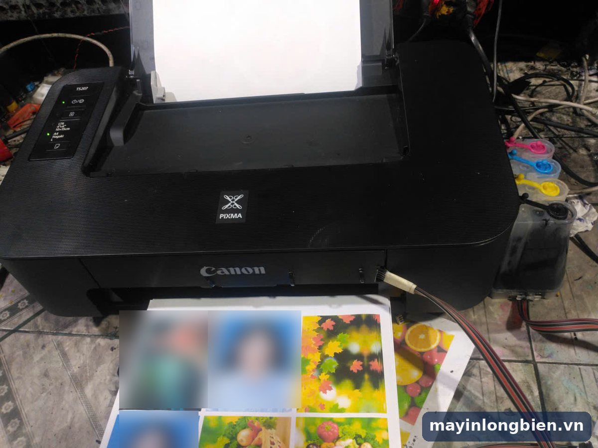 Canon TS207 lắp dẫn mực ngoài in ảnh màu tại xưởng Thần Vũ