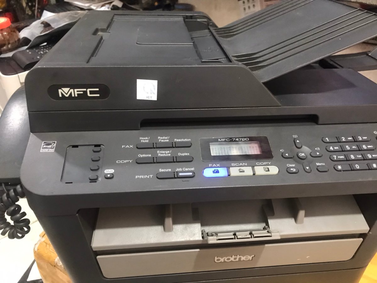 Bảng điều khiển Brother MFC-7470D: Fax, Scan, Copy, Duplex