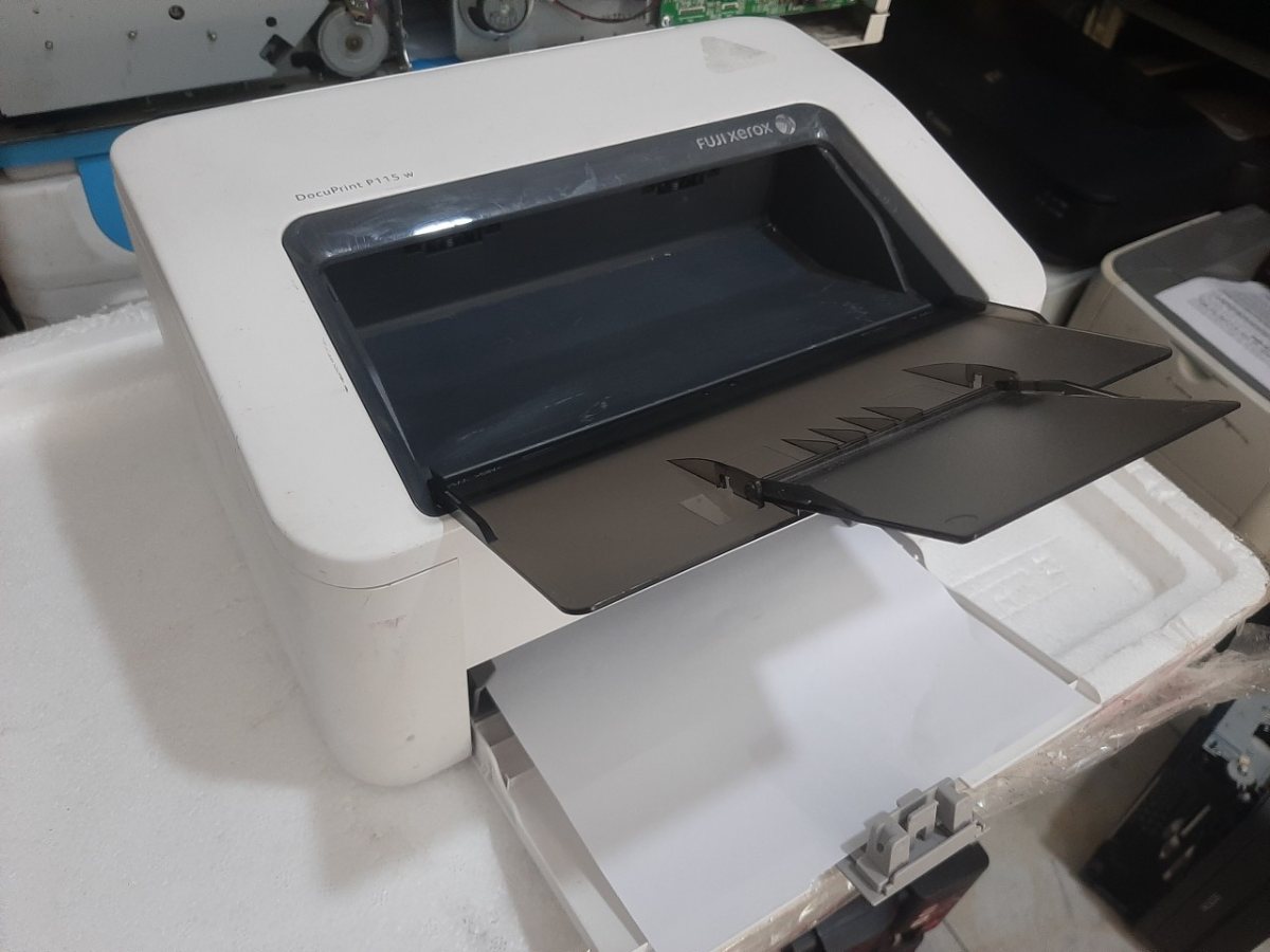 Fuji Xerox P115w cũ mở khay giấy
