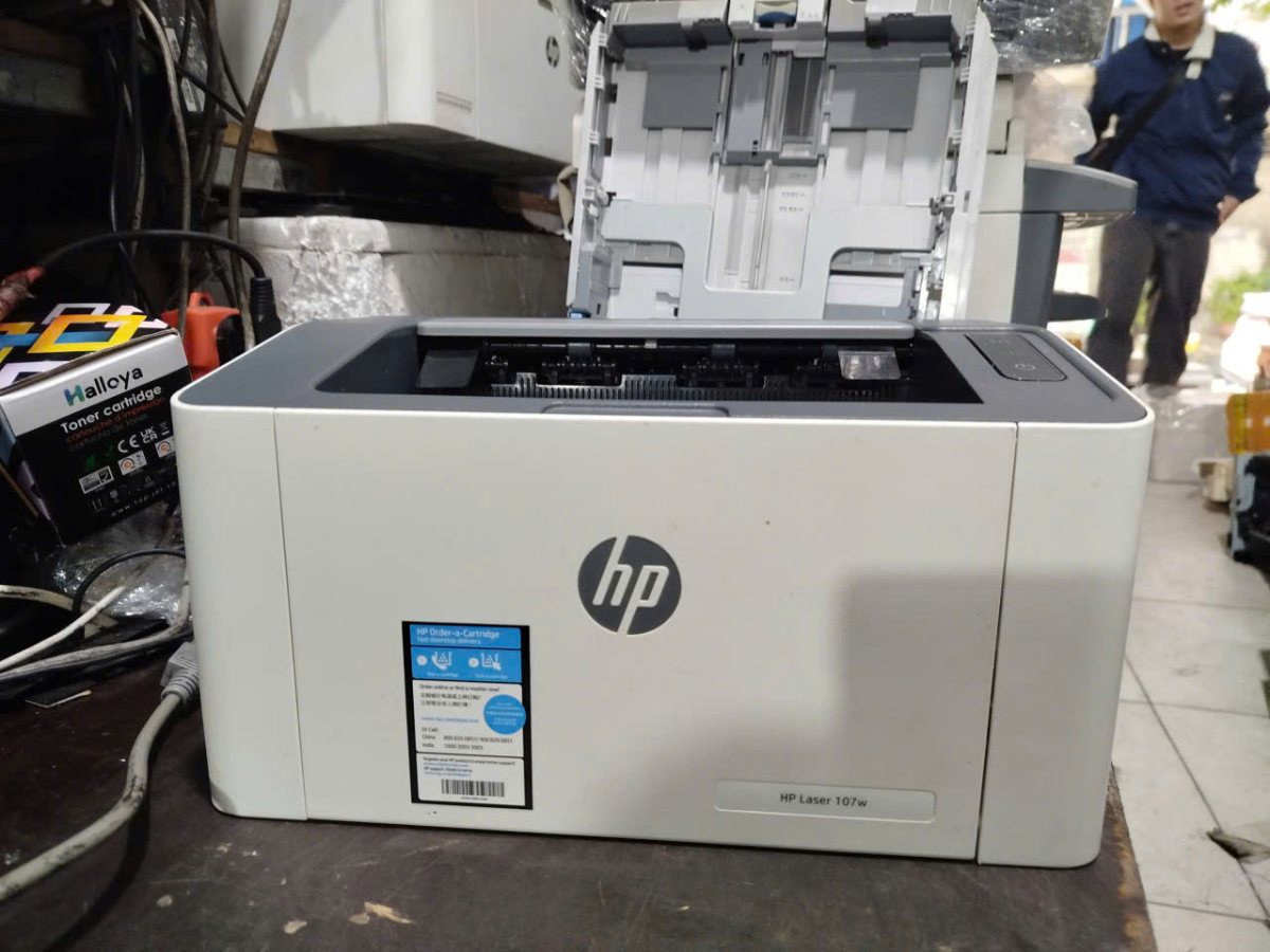 Máy in HP Laser 107w cũ tại Thần Vũ
