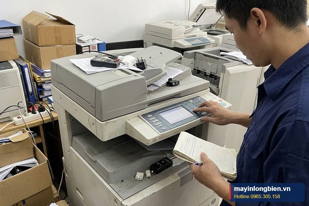 Kỹ thuật kiểm tra bộ đếm tổng trên màn hình máy photocopy cũ Kỹ thuật kiểm tra bộ đếm tổng trên màn hình máy photocopy cũ