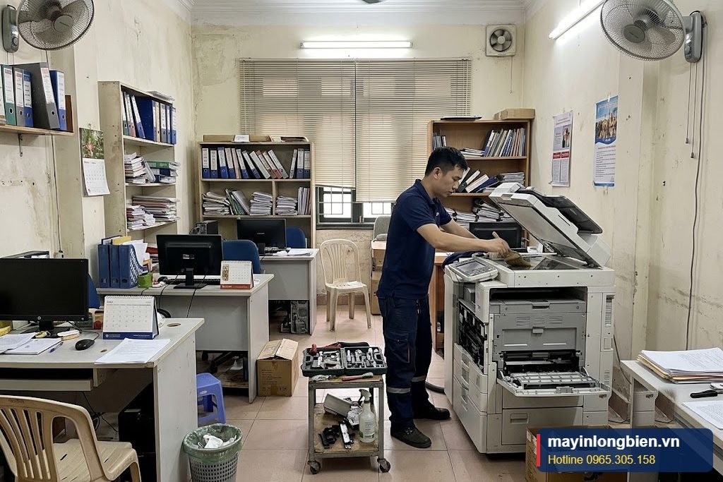 Bảo dưỡng máy văn phòng vào cuối tuần