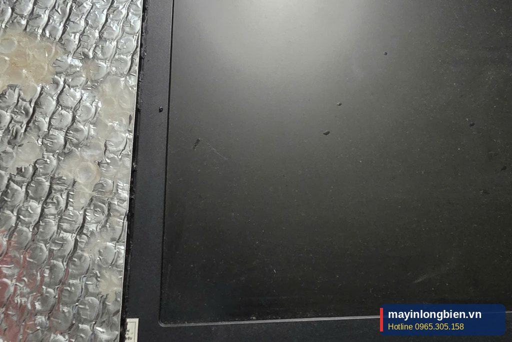 Màn hình laptop Dell cần kiểm tra lỗi hiển thị Màn hình laptop Dell cần kiểm tra lỗi hiển thị
