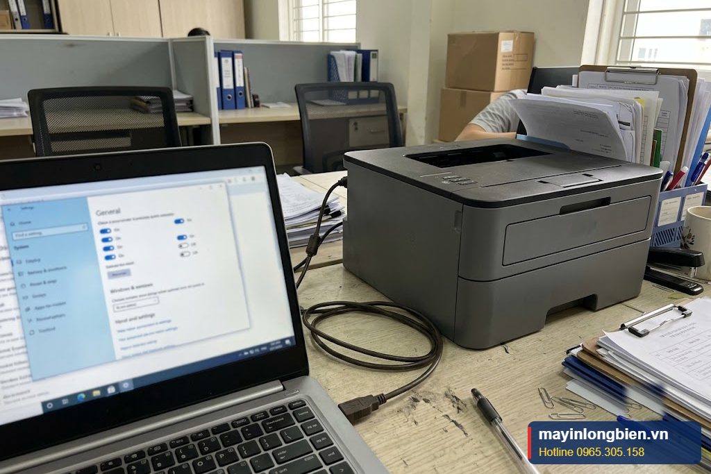 Cài đặt máy in trên laptop chạy Windows 11 tại văn phòng Cài đặt máy in trên laptop chạy Windows 11 tại văn phòng