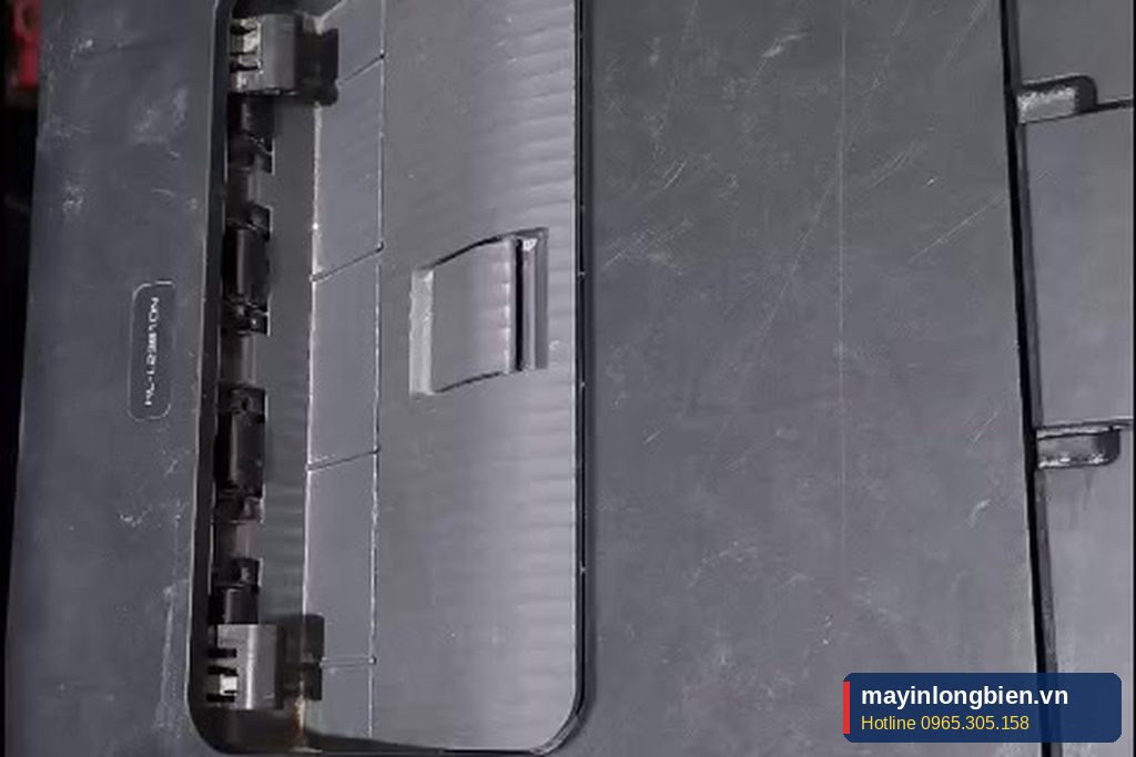 Máy in Brother 2361dn báo kẹt giấy tại xưởng kiểm tra Máy in Brother 2361dn báo kẹt giấy tại xưởng kiểm tra