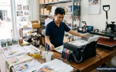 Máy in phun màu in chuyển nhiệt áo, cốc: chọn máy và mực