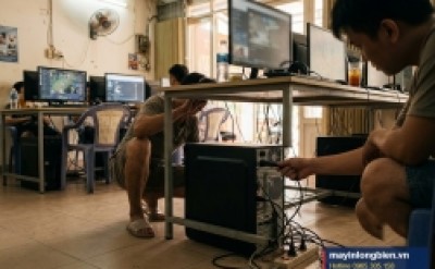 Nguồn kêu tạch tạch: Thần Vũ