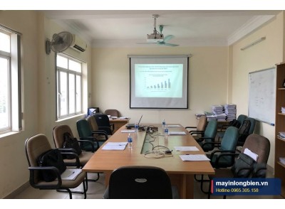 Chọn Máy Chiếu Cho Phòng Họp, Lớp Học: Độ Sáng, Độ Phân Giải