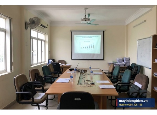 Chọn Máy Chiếu Cho Phòng Họp, Lớp Học: Độ Sáng, Độ Phân Giải