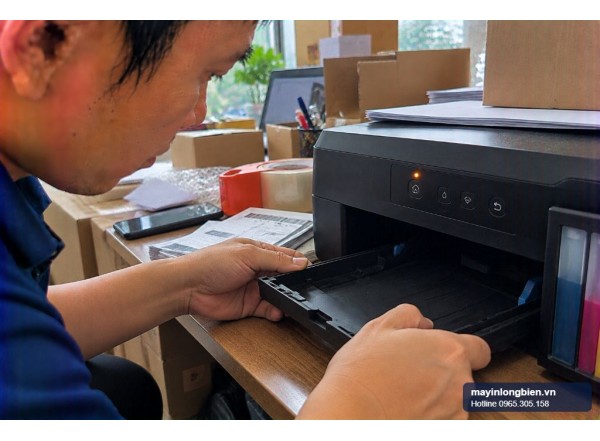 Epson báo kẹt giấy dù không có giấy | Thần Vũ