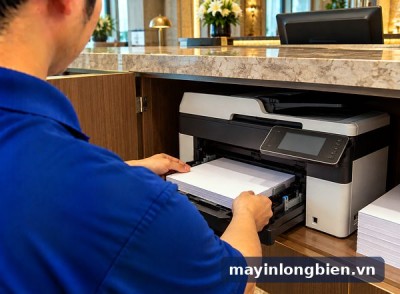 Khách sạn Mỹ Đình in thẻ tên đoàn bị kẹt, lệch ô: căn lại