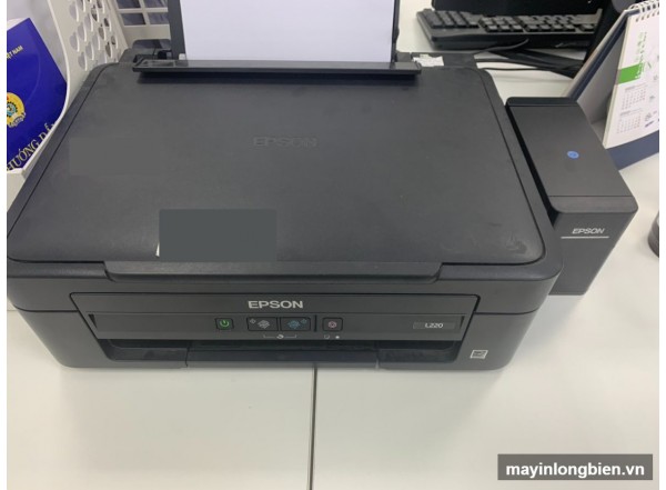 may-in-epson-l220-cu-mat-truoc