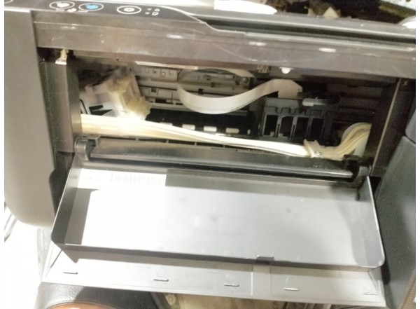 may-in-epson-l3110-cu-ben-trong-domucgiare-4