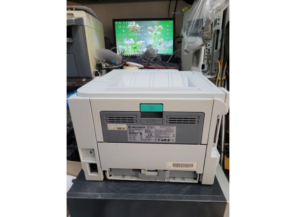 may-in-hp-p2035-cu-mat-sau-domucgiare-4
