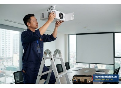 Sửa Máy Chiếu Tại Long Biên – Kiểm Tra Tận Nơi | Thần Vũ
