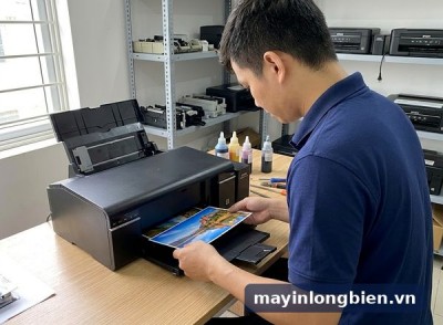 Sửa máy in Epson L805 tại Long Biên: in sọc, ảnh ngả màu, rớt Wi-Fi