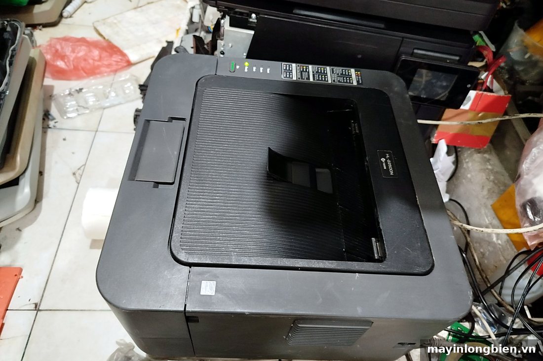 Máy in Brother 2250DN được kiểm tra tại xưởng