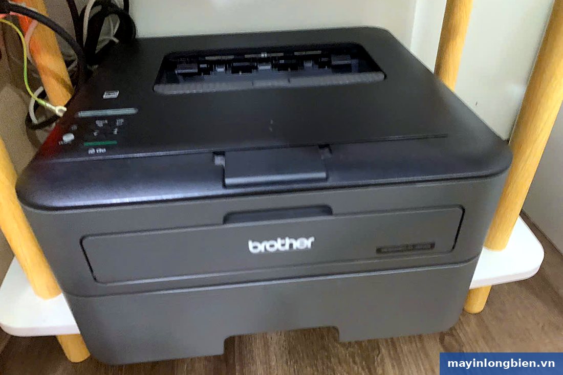 Máy in Brother HL-2366DW được sửa tại nhà khách hàng Máy in Brother HL-2366DW được sửa tại nhà khách hàng