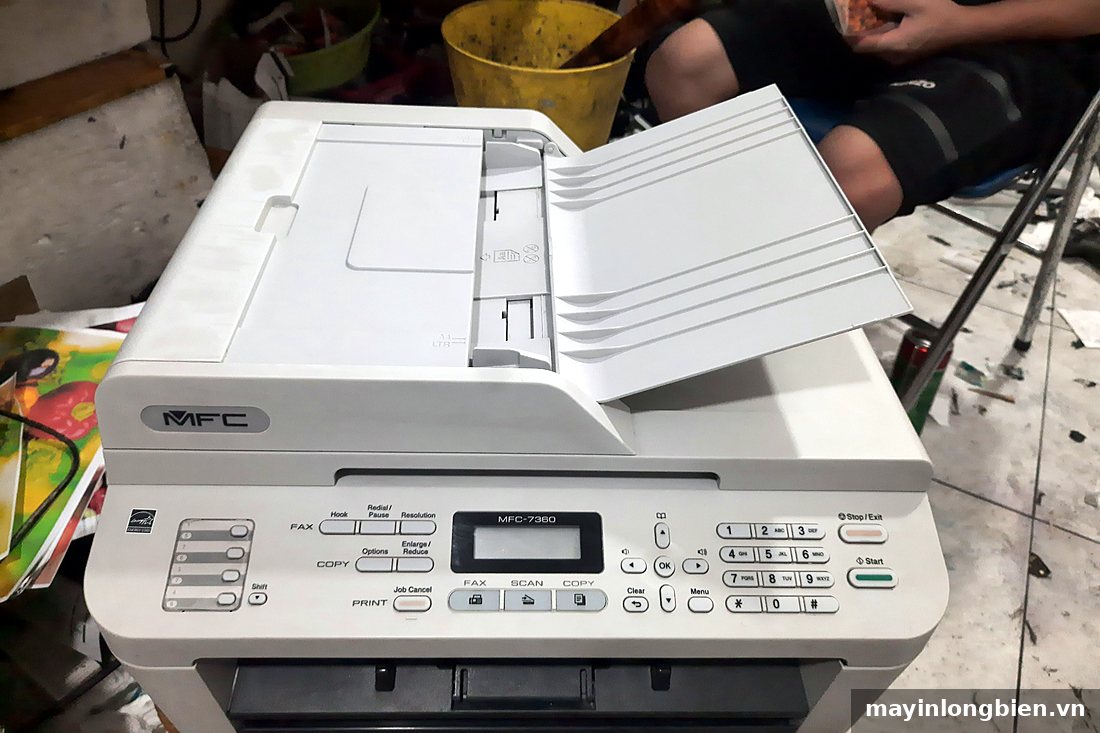 Máy in Brother MFC-7360 với khay nạp tài liệu Máy in Brother MFC-7360 với khay nạp tài liệu