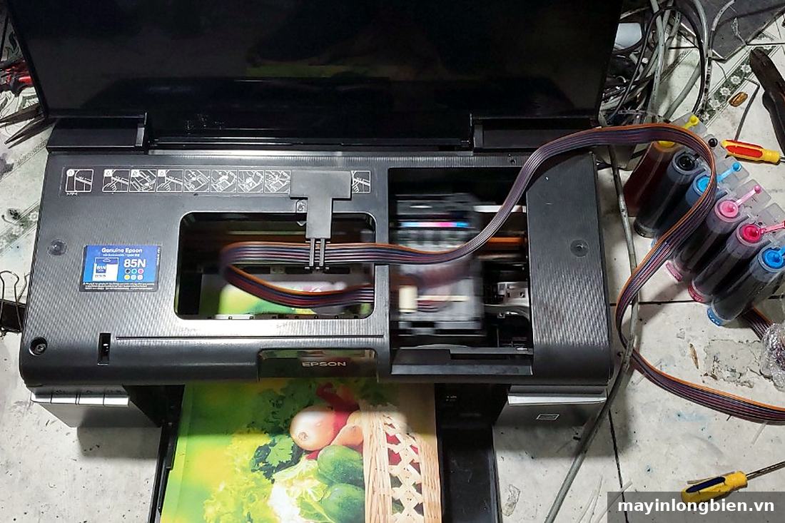 Máy in Epson T60 gắn hệ thống mực ngoài, mở nắp Máy in Epson T60 gắn hệ thống mực ngoài, mở nắp