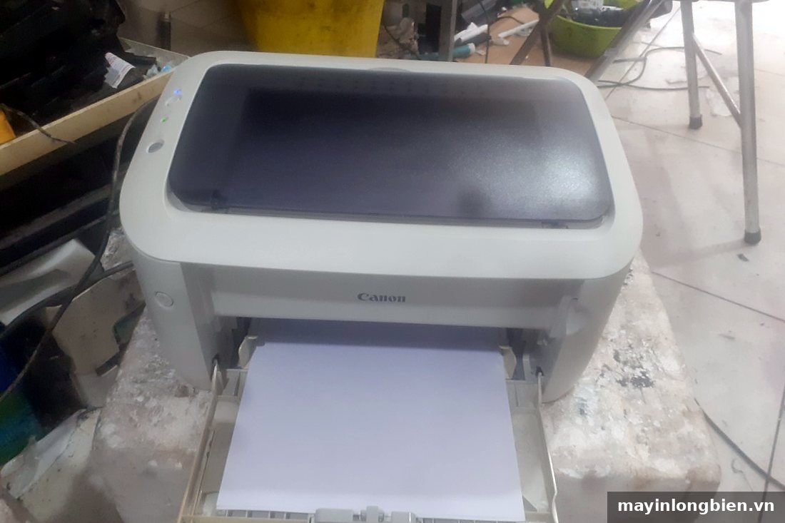 Máy in in thử sau khi hủy lệnh in bị treo Máy in in thử sau khi hủy lệnh in bị treo