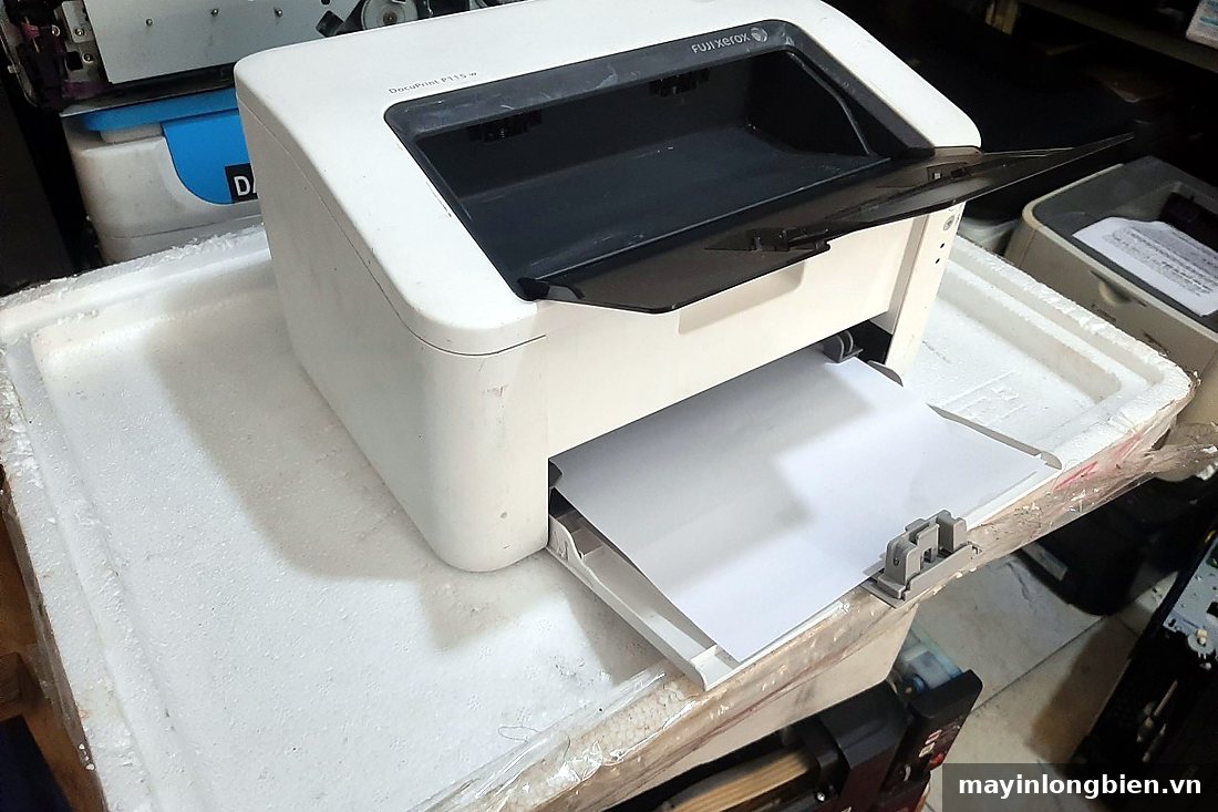 Máy in Xerox P115w nhìn từ trên xuống